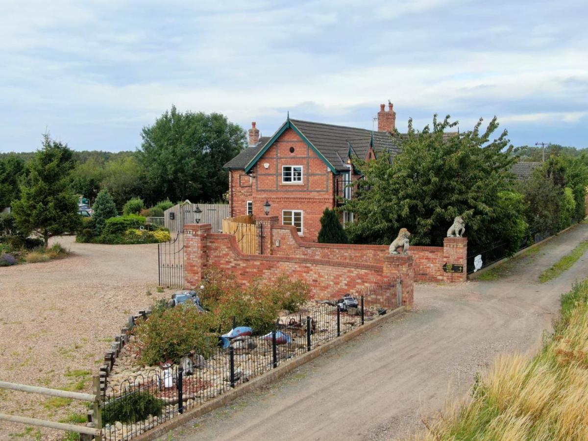 Lincoln Holiday Retreat View With Private Hot Tub מראה חיצוני תמונה